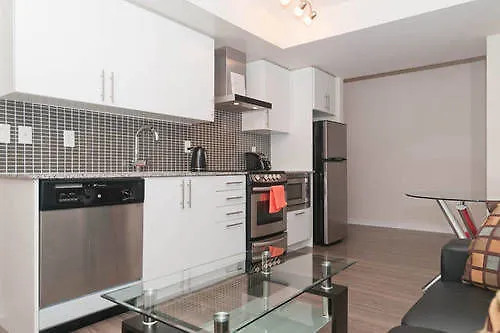 Life Suites - Front And Spadina Toronto Kanada